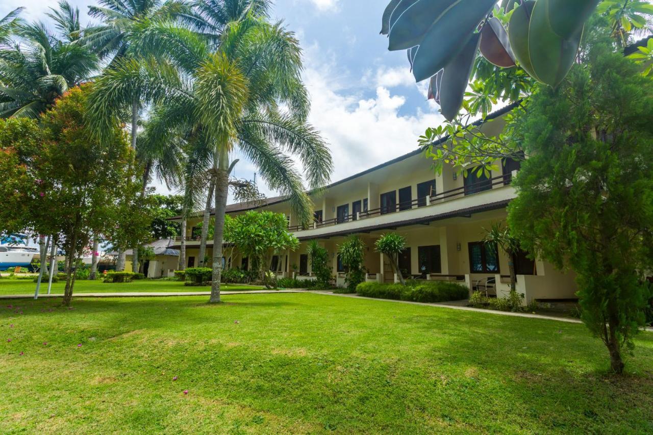 Capital O 2796 Medana Bay Marina Hotel Tanjung  Exterior foto